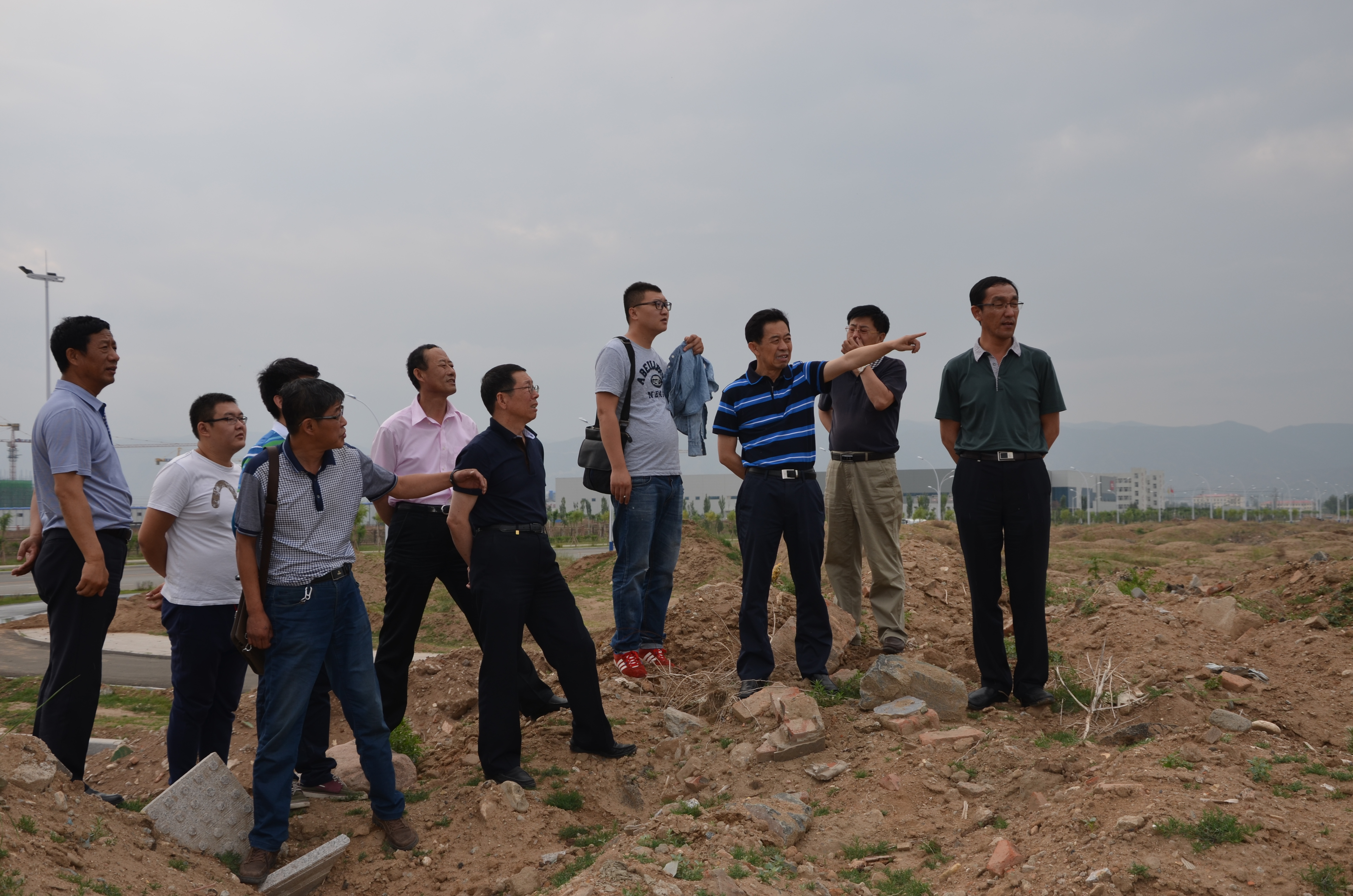 研究如何打通“斷頭路?！?jpg